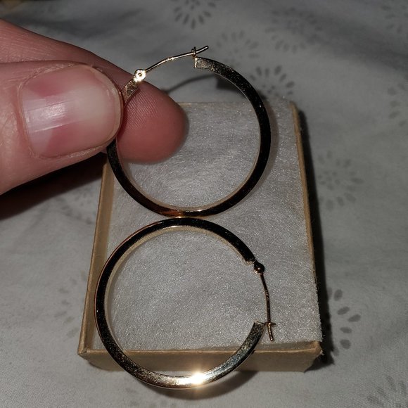 14k solid gold hoops - Picture 1 of 3